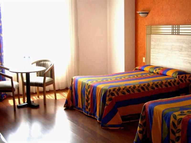 Hotel Cervantes Guadalajara Esterno foto