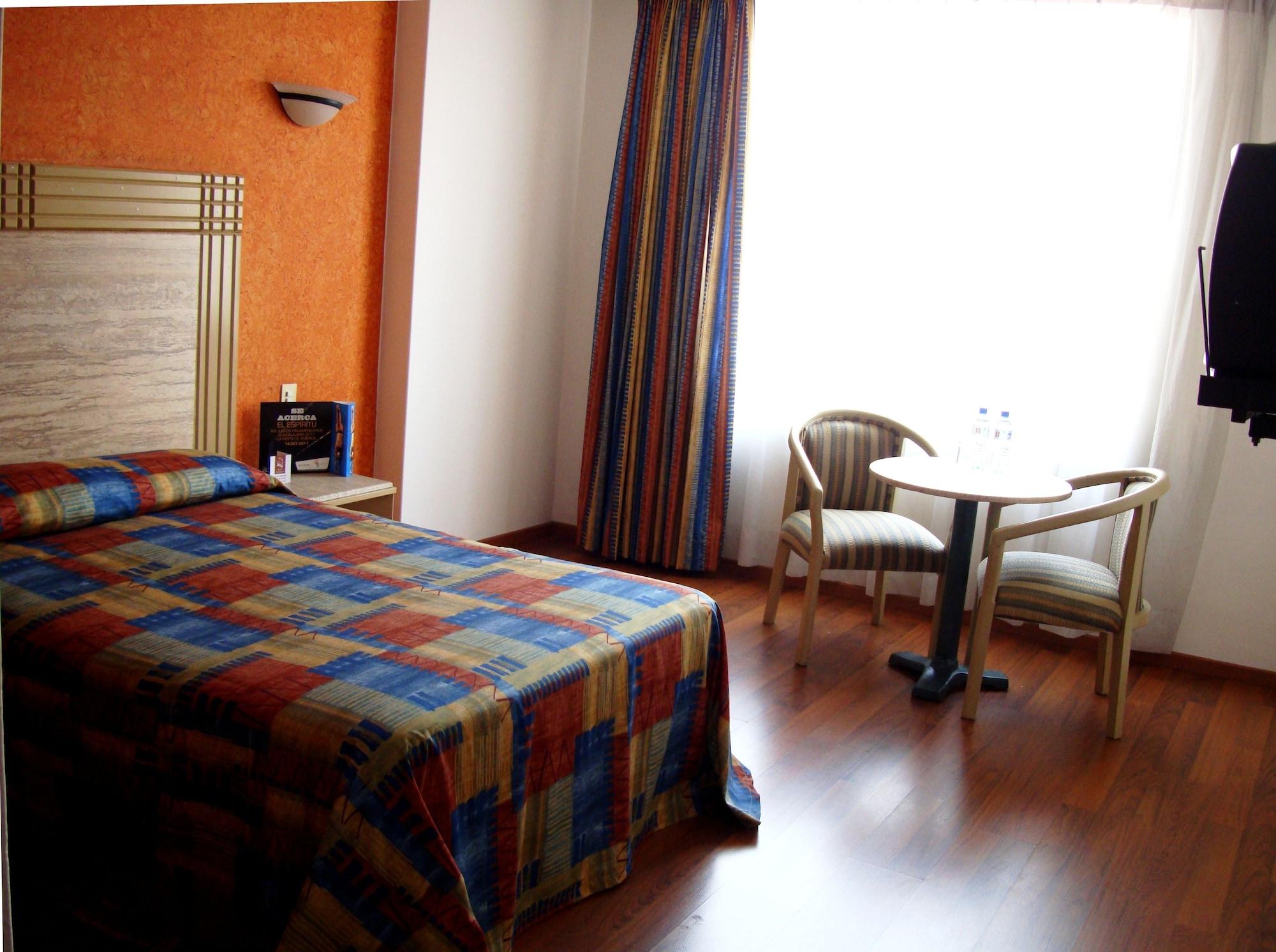 Hotel Cervantes Guadalajara Esterno foto